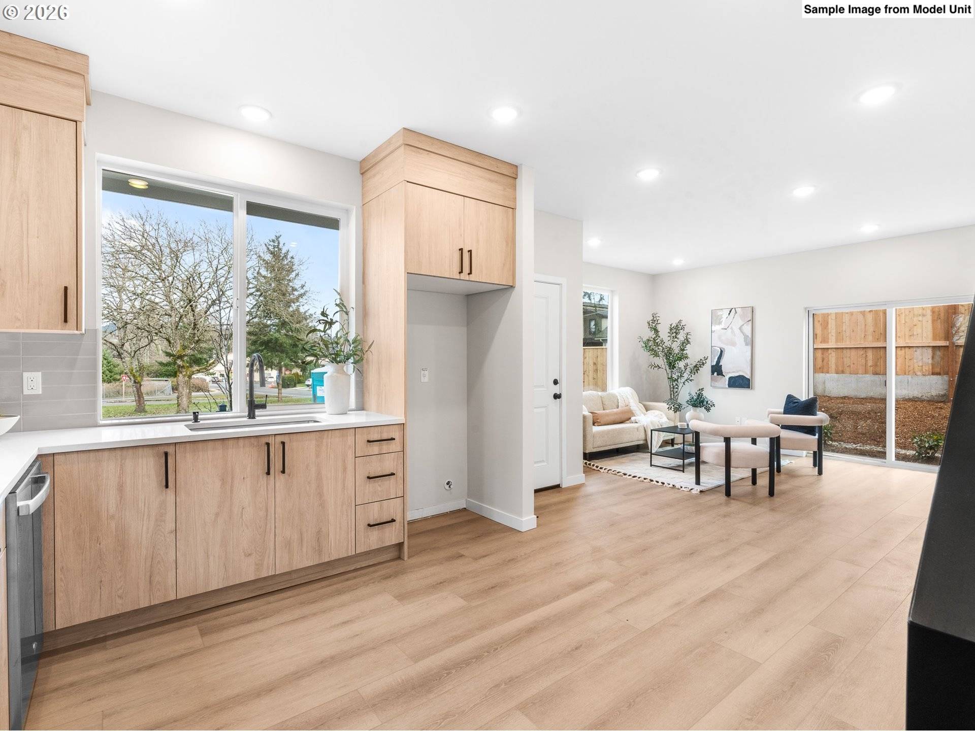 8614 SW 21st AVE #8, Portland, OR 97219