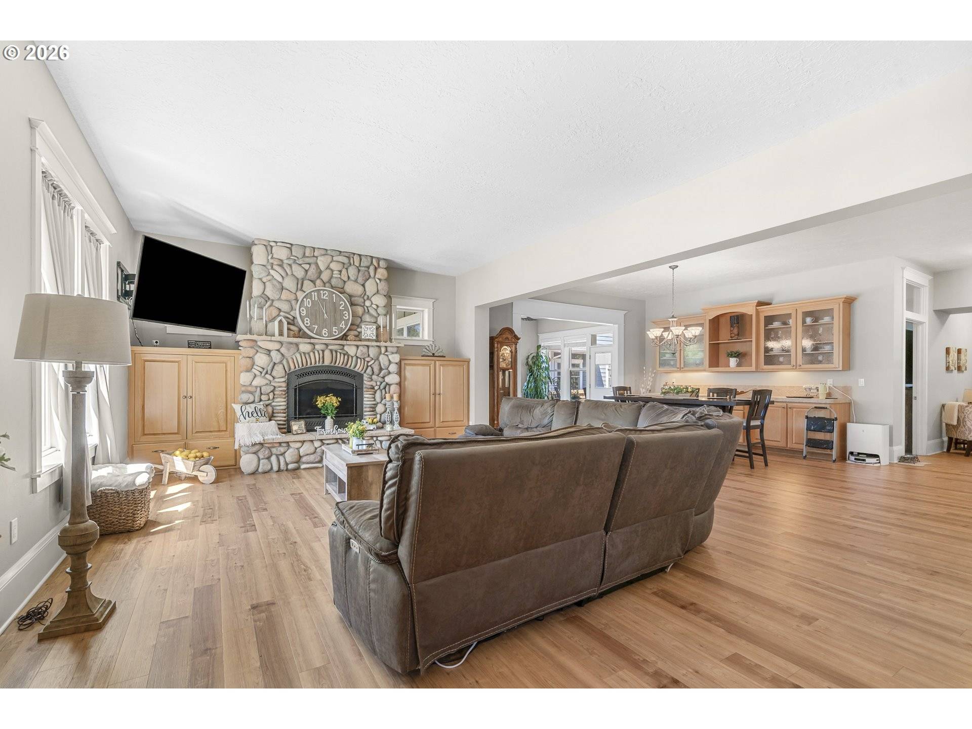 1400 EMERSON LN, Monmouth, OR 97361