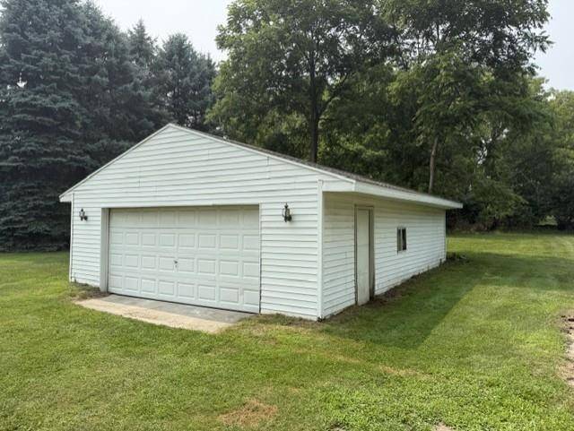 527 Teman ST, St Louis, MI 48880