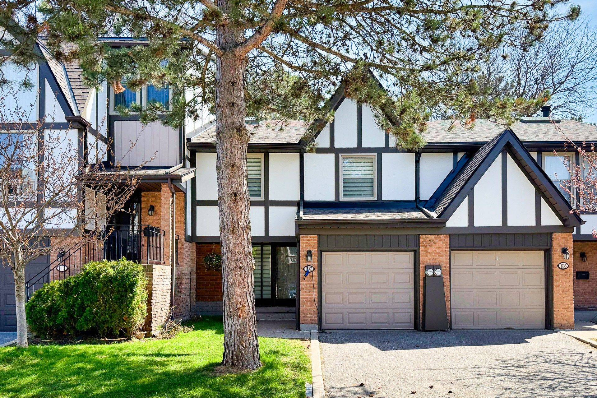 108 English Ivy WAY, Toronto C15, ON M3H 3M4