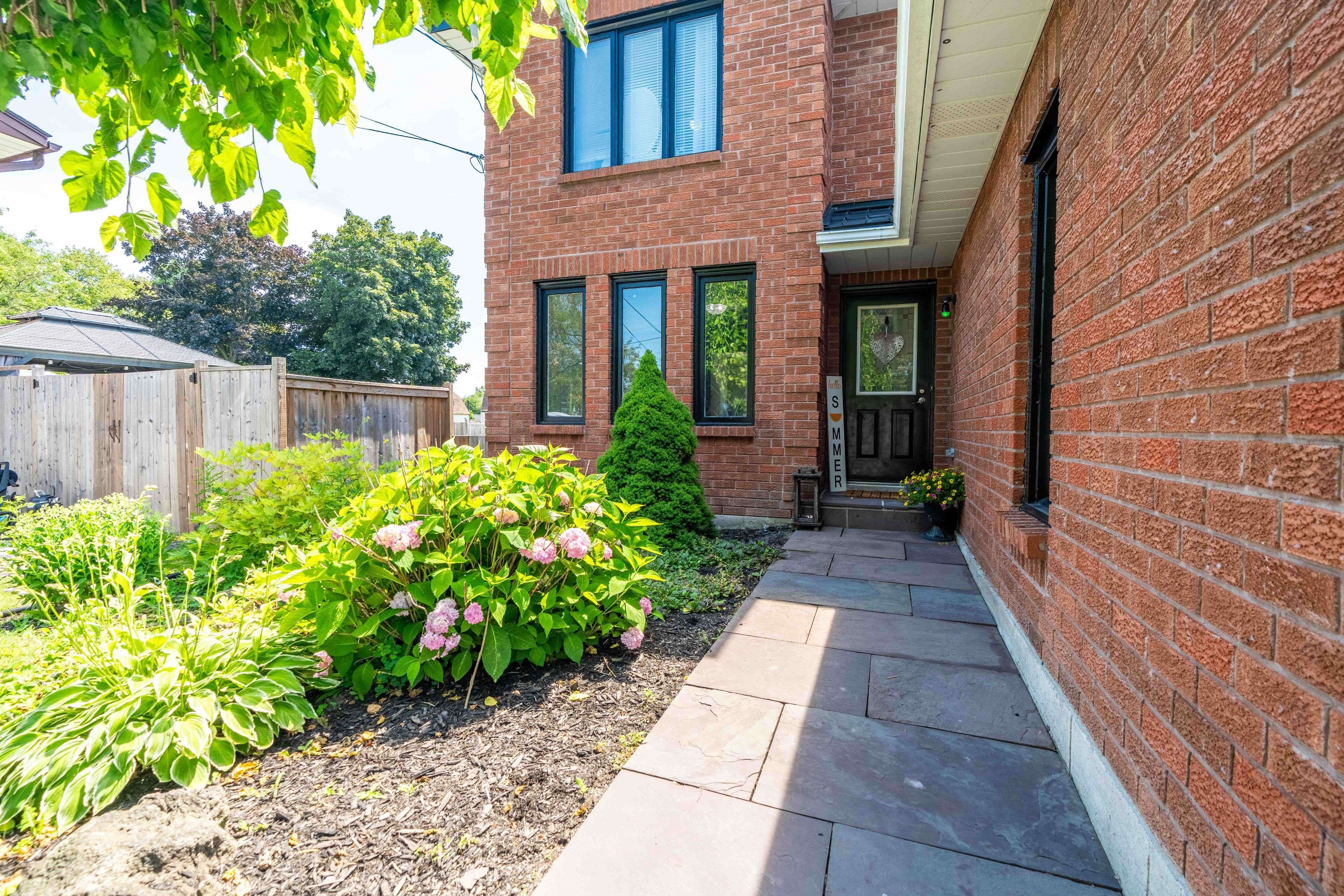 54 SELKIRK ST, Haldimand, ON N3W 1J4