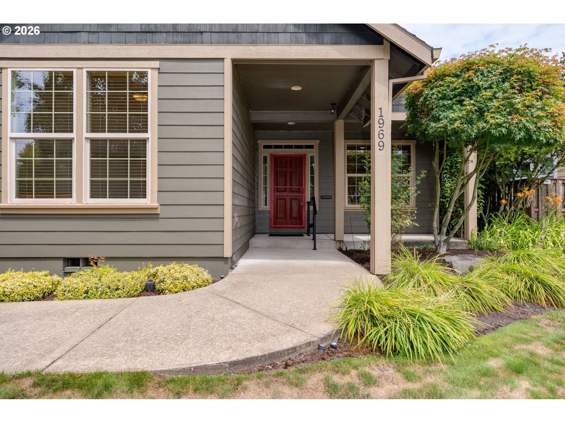 1969 NW WOODLAND DR, Mc Minnville, OR 97128