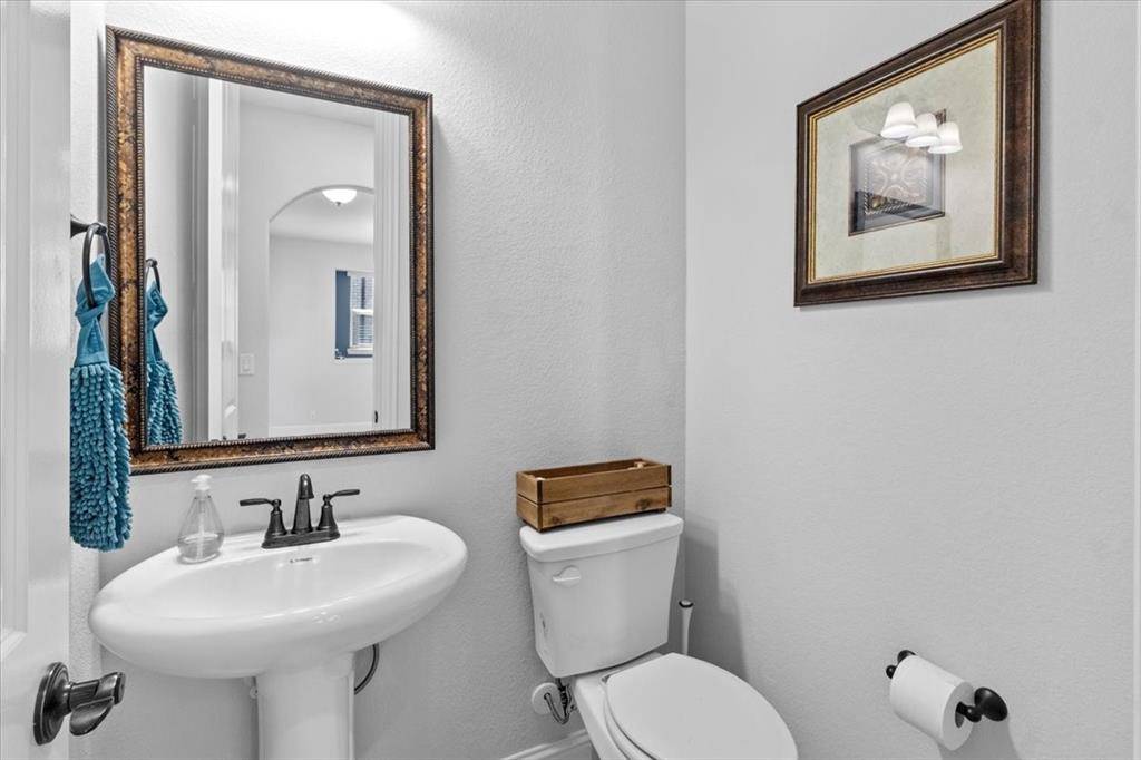 2200 Simpson Lane, Mansfield, TX 76063