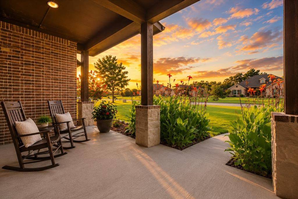 4010 Hackberry Circle, Caddo Mills, TX 75135