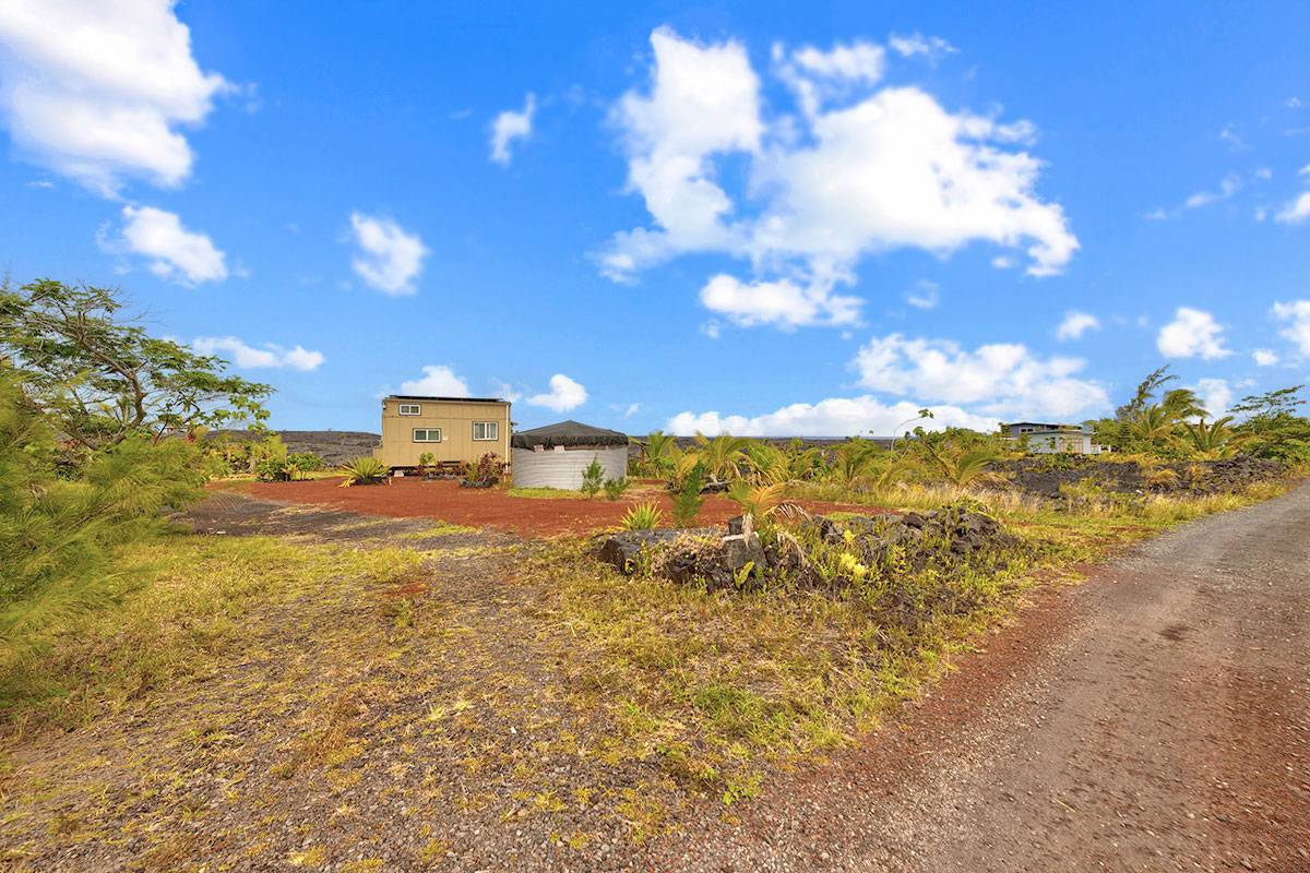 1 PIILANI RD, Pahoa, HI 96778