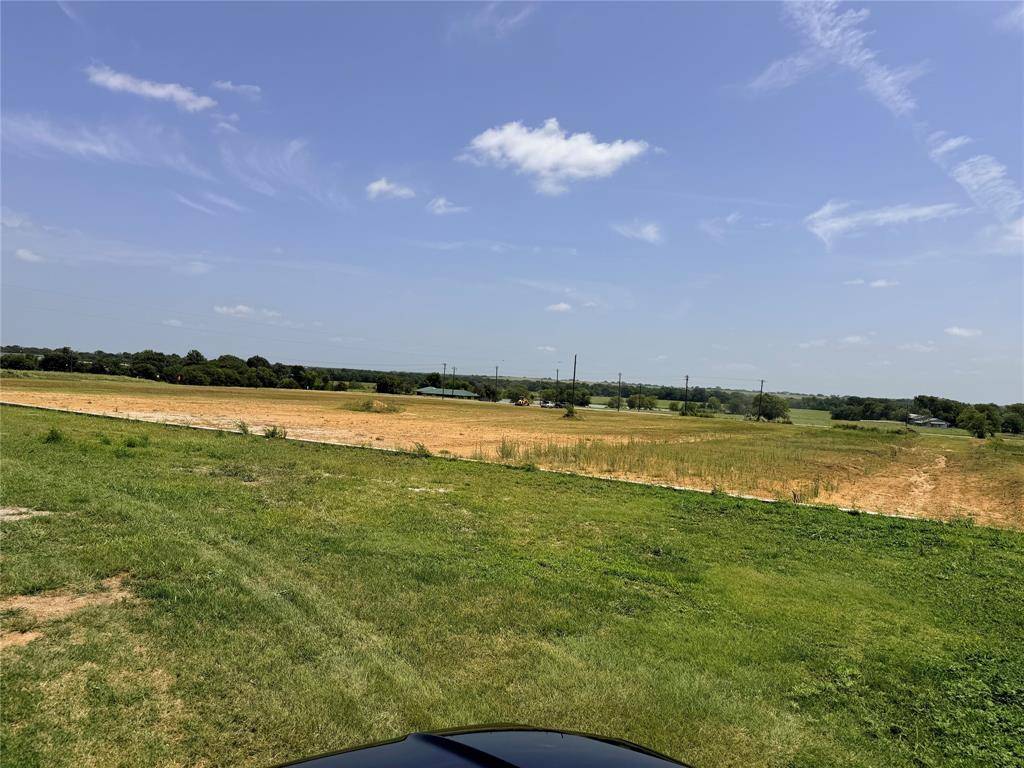 3360 N I-35 Highway, Gainesville, TX 76240