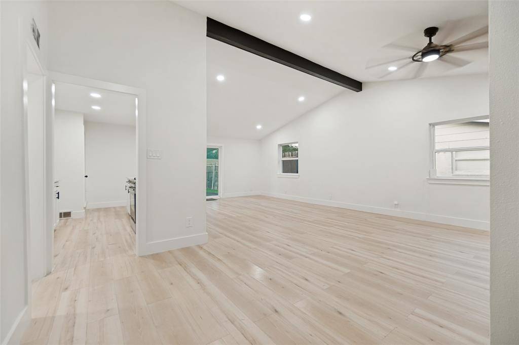 2909 Silverton Drive, Dallas, TX 75229
