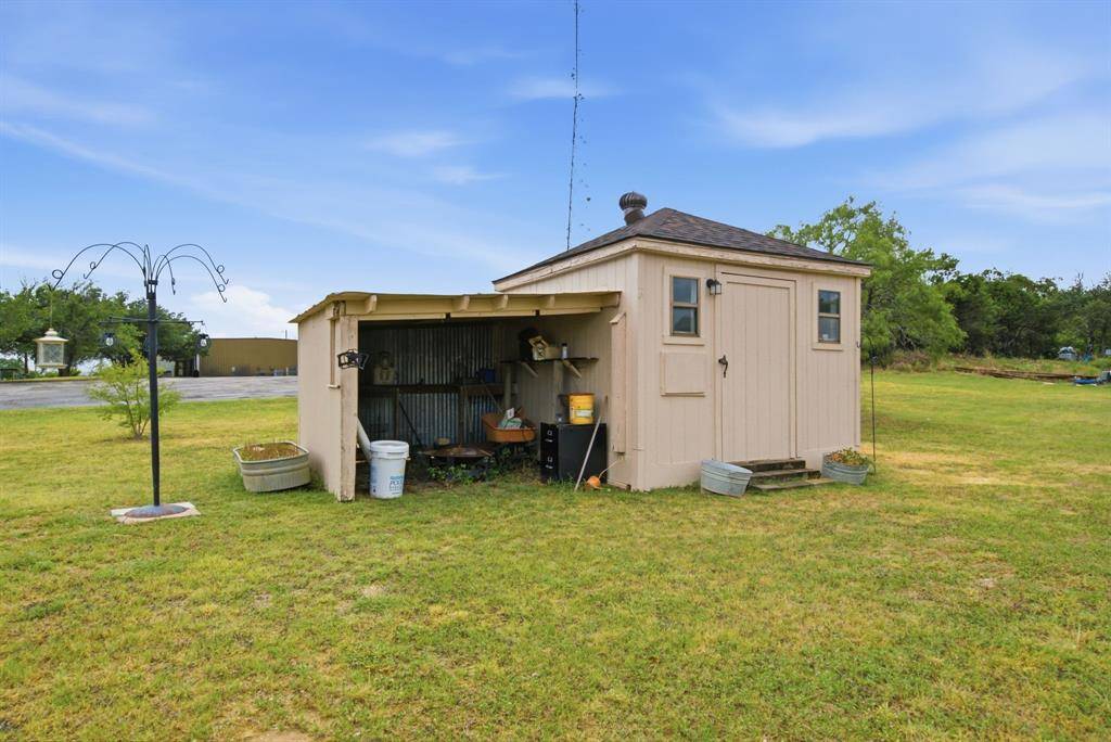 701 Van Winkle Street, Weatherford, TX 76086