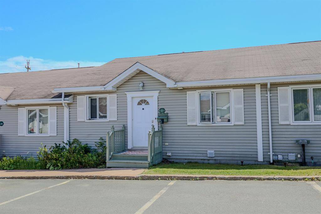 2 Sarasota Court, St. John's, NL A1E 5Z7