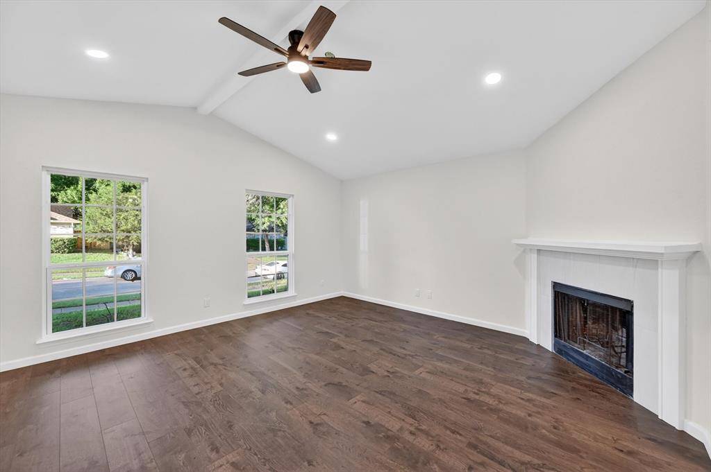 428 Dollins Street, Cedar Hill, TX 75104