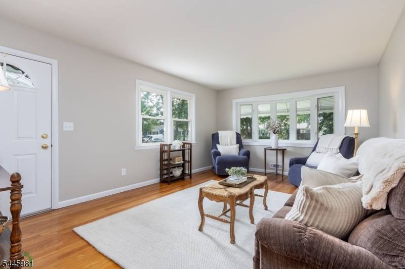 521 Dalay Pl, Bound Brook Boro, NJ 08805