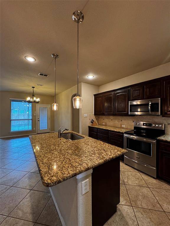 4752 Kendrick Peak Way, Fort Worth, TX 76244
