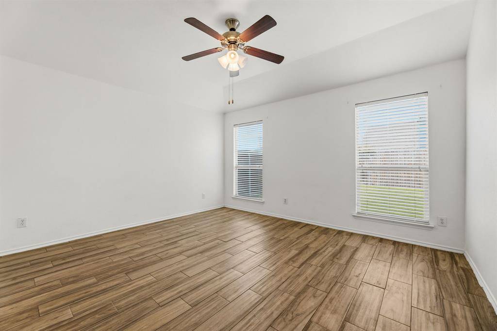 1011 Meadow Green Court, Princeton, TX 75407