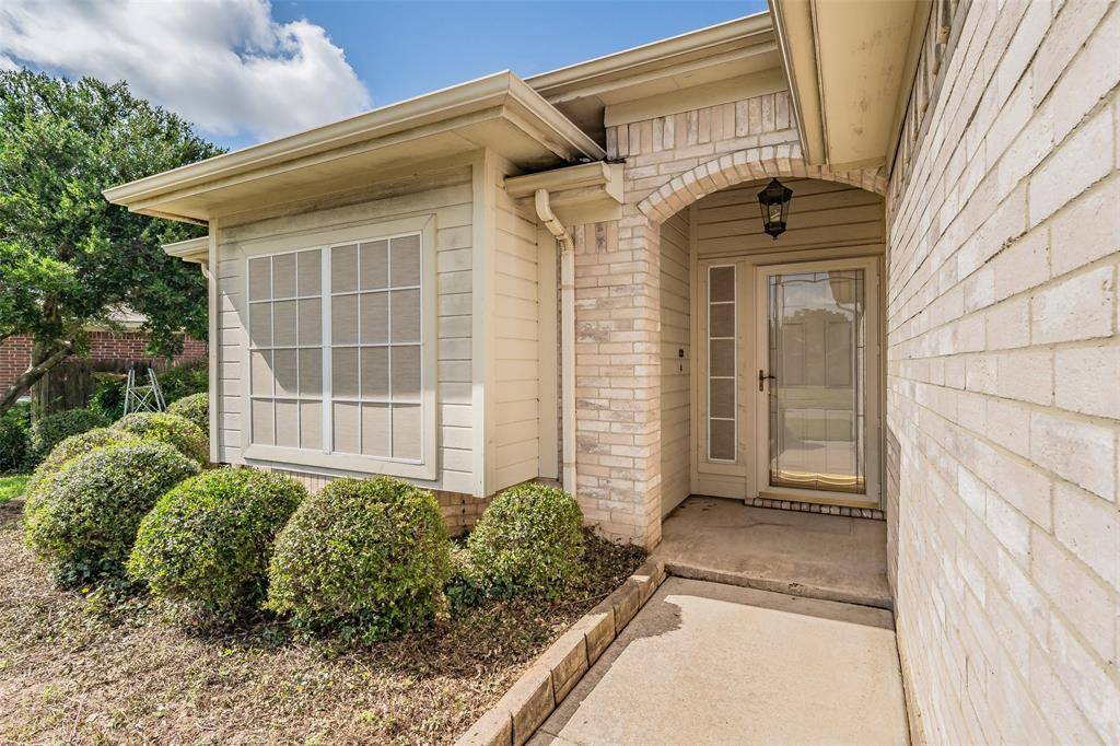 5814 Rock Meadow Trail, Arlington, TX 76017