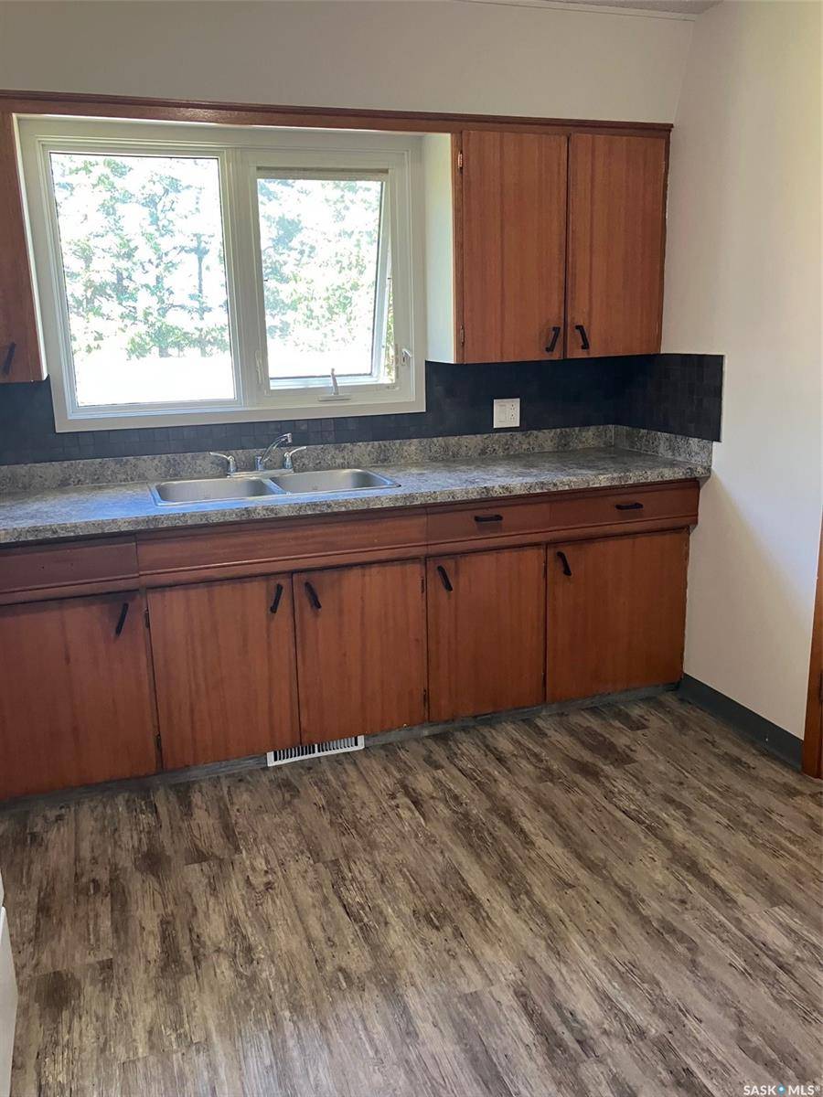 408 6th AVENUE NW, Ituna, SK S0A 1N0