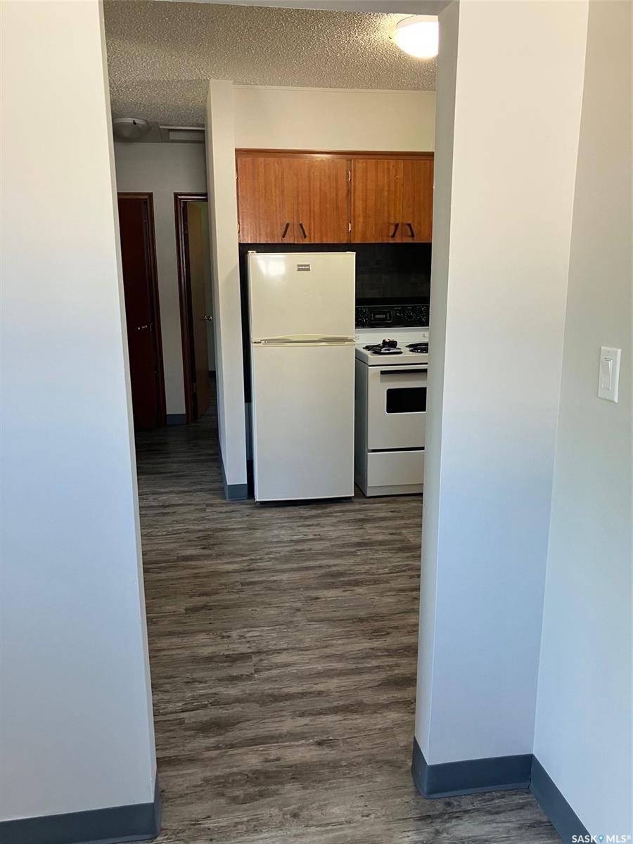 408 6th AVENUE NW, Ituna, SK S0A 1N0