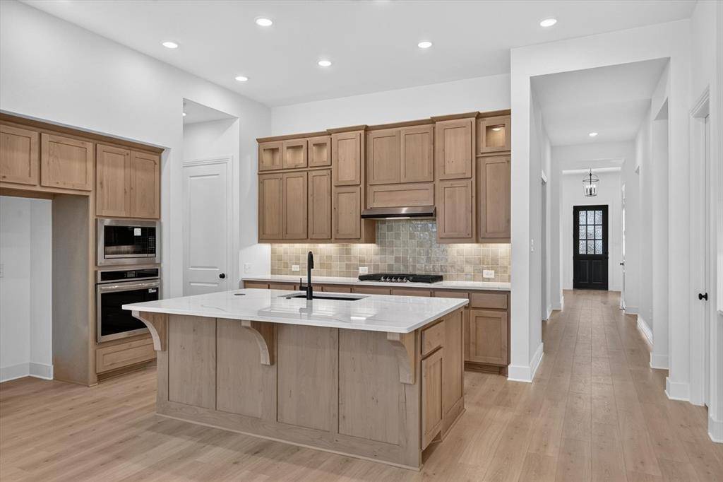 2802 Cedar Ridge, Sherman, TX 75092