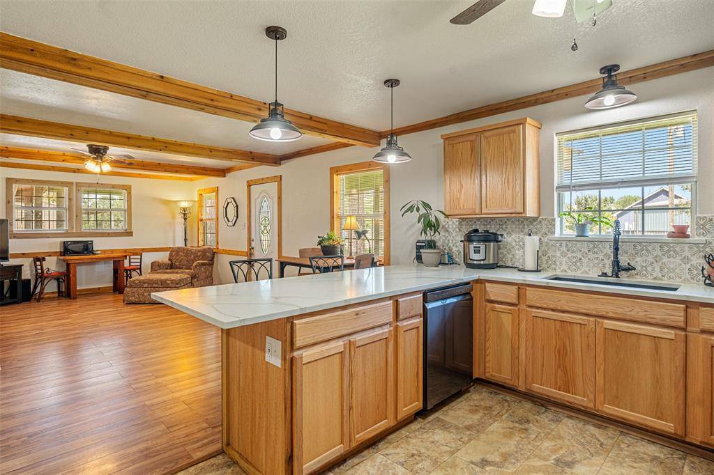 113 LBJ Ranch Road, Trinidad, TX 75163