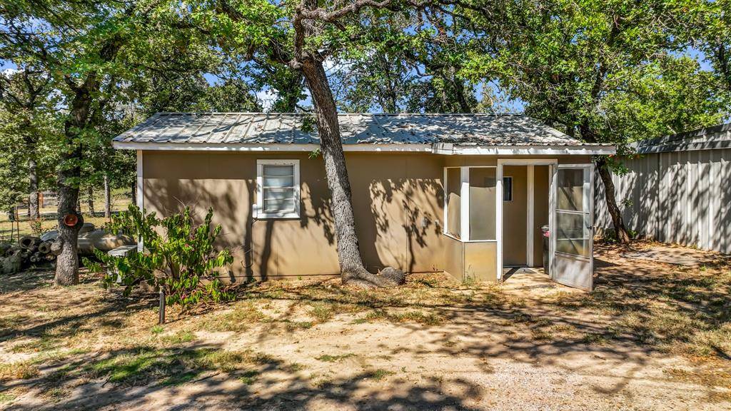 791 County Road 474, Stephenville, TX 76401