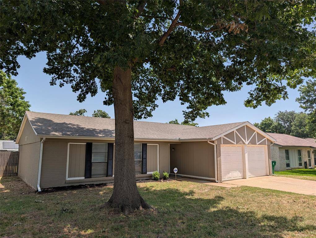 1116 Cindy Street, Crowley, TX 76036