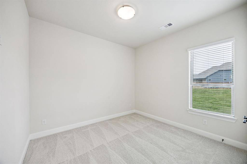 9221 Persimmon Lane, Mesquite, TX 75126