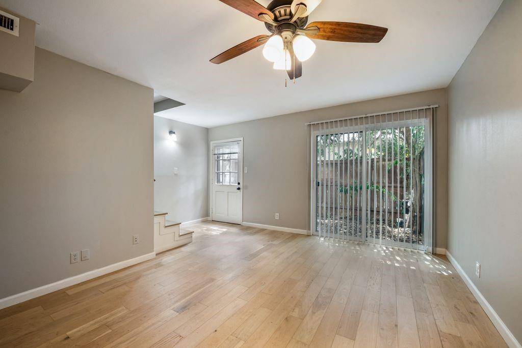 4039 Cole Avenue #117, Dallas, TX 75204