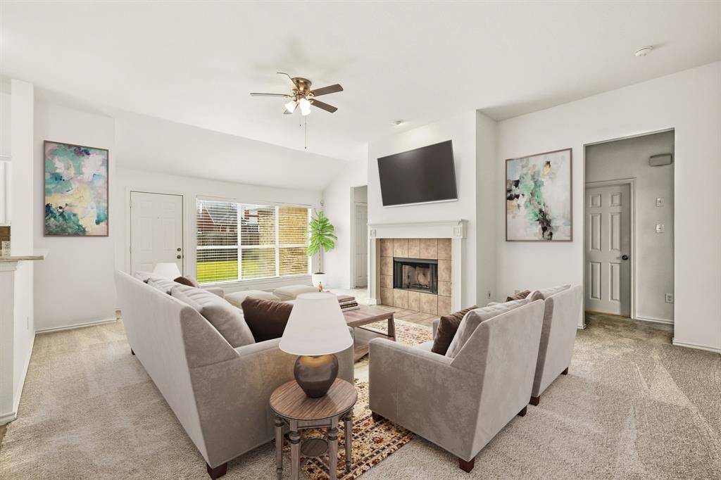1138 Hampshire Lane, Cedar Hill, TX 75104