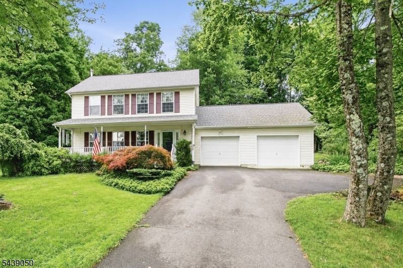 10 Mountainside Dr, Andover Twp., NJ 07860
