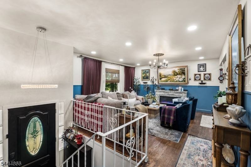31 Orchard St, Mount Olive Twp., NJ 07828