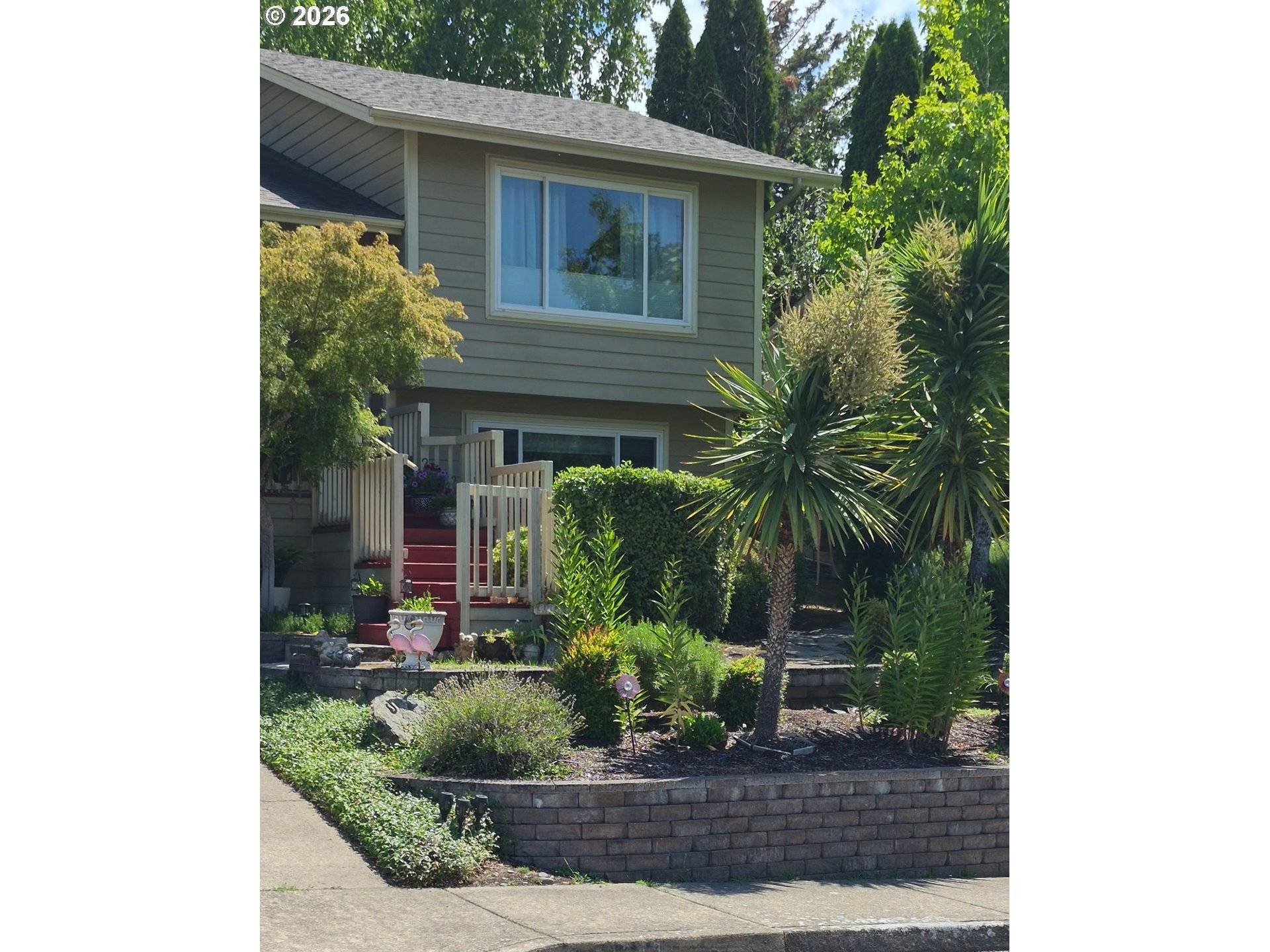 1343 NW VALLEJO DR, Roseburg, OR 97471