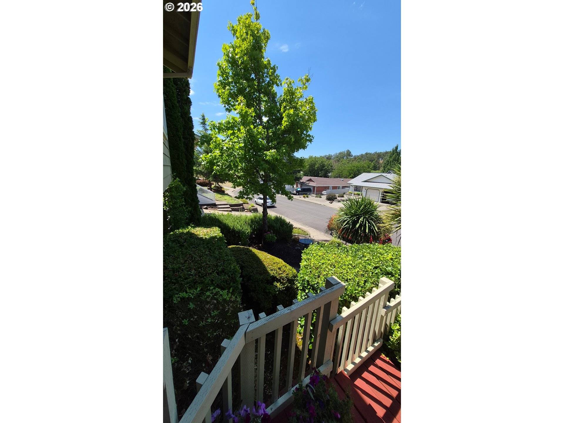 1343 NW VALLEJO DR, Roseburg, OR 97471