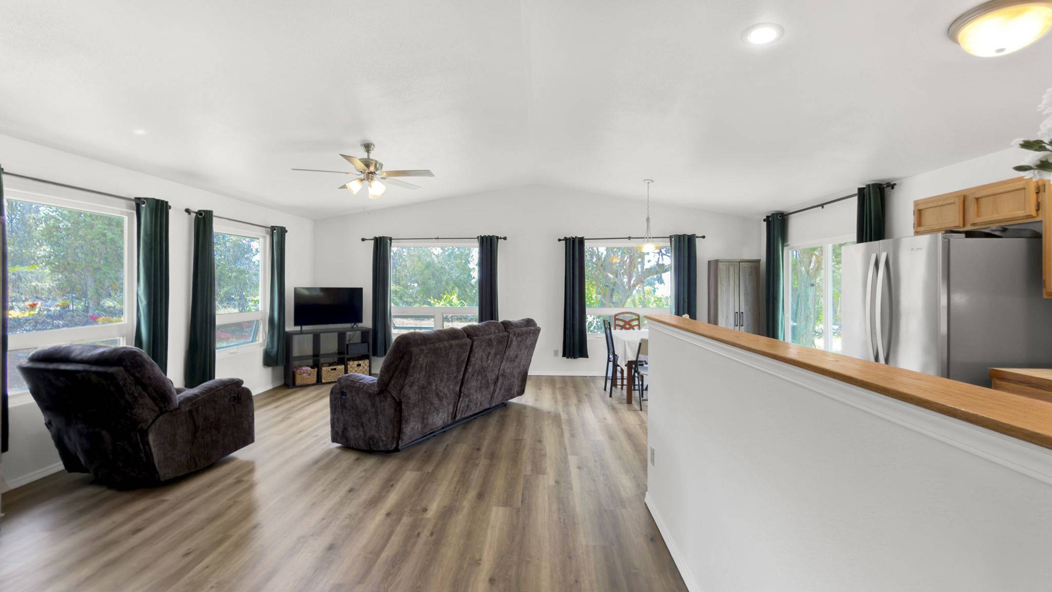 92-8839 PARADISE PKWY, Ocean View, HI 96737