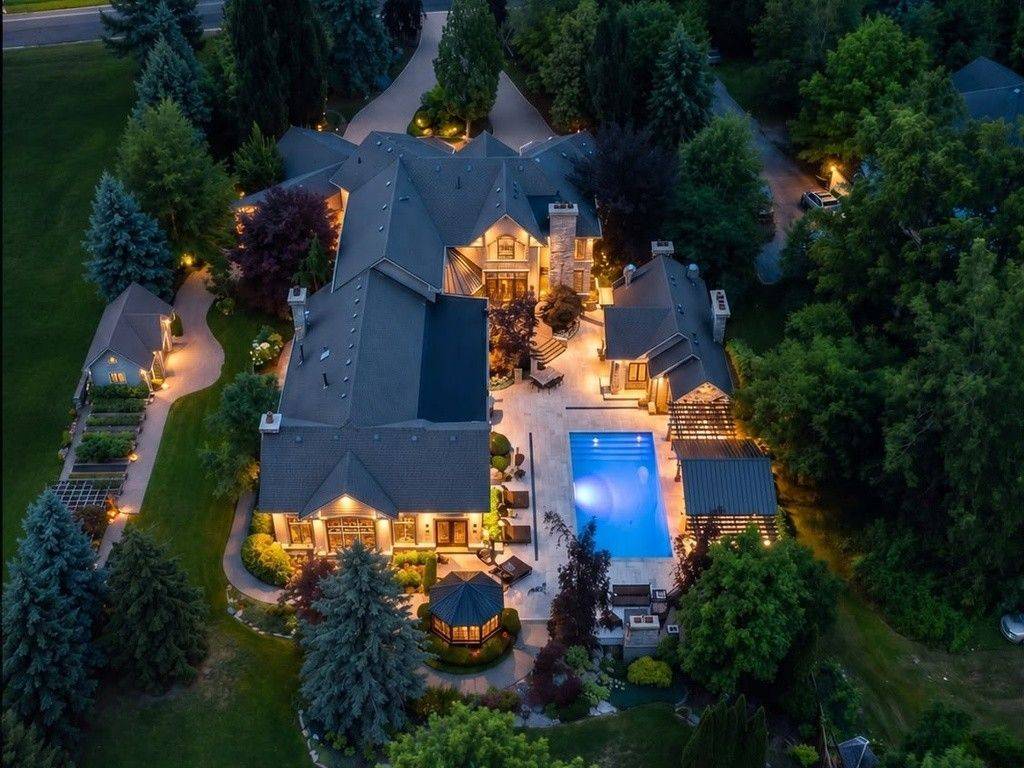 60 Rachelle CT, Vaughan, ON L3L 0A8
