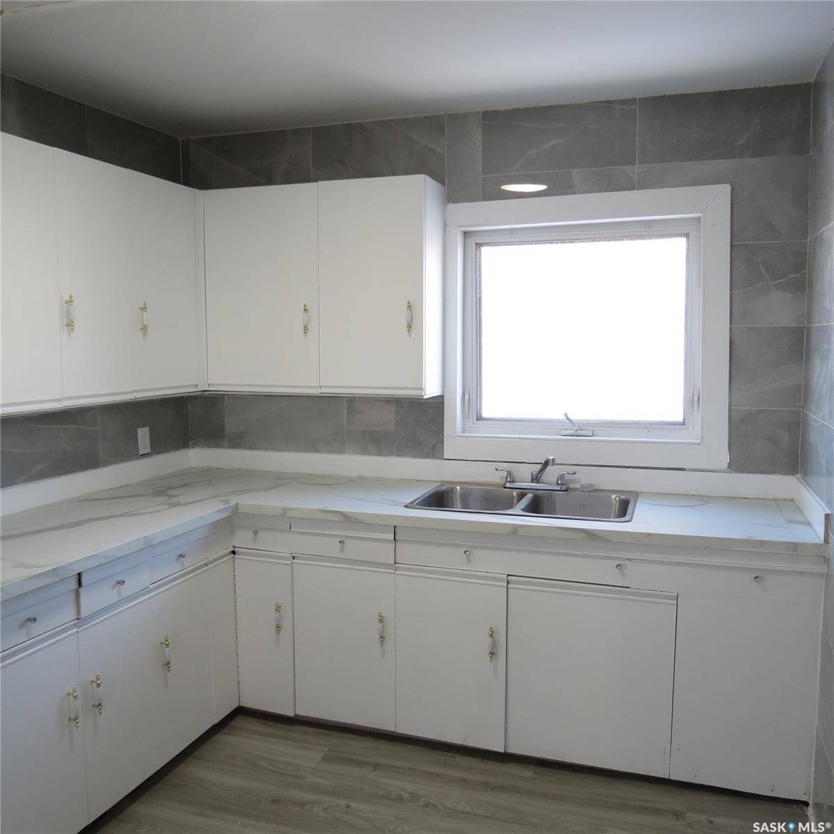 350 Osler STREET, Regina, SK S4R 1V7