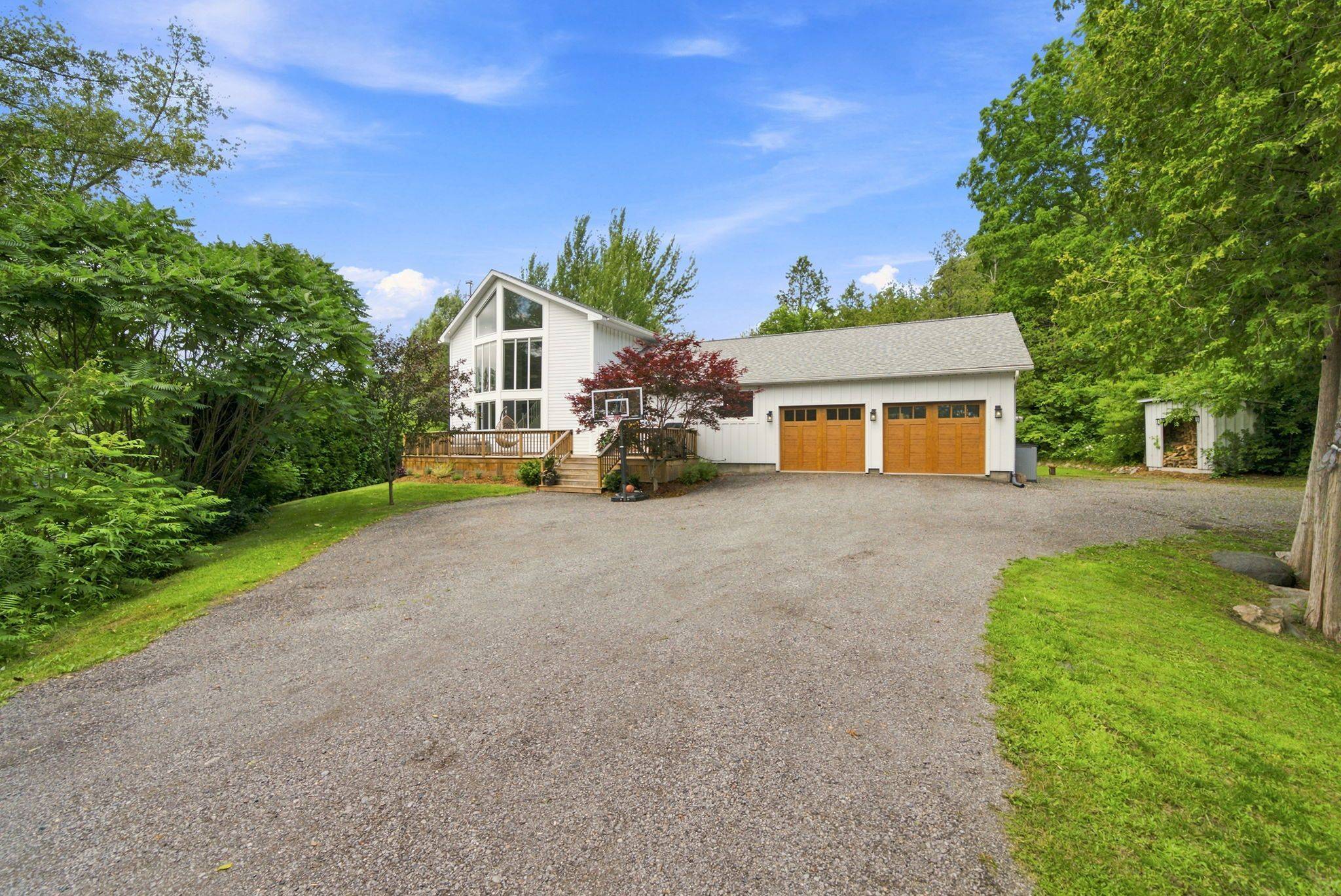 7690 Bickle Hill RD, Hamilton Township, ON K9A 4J7