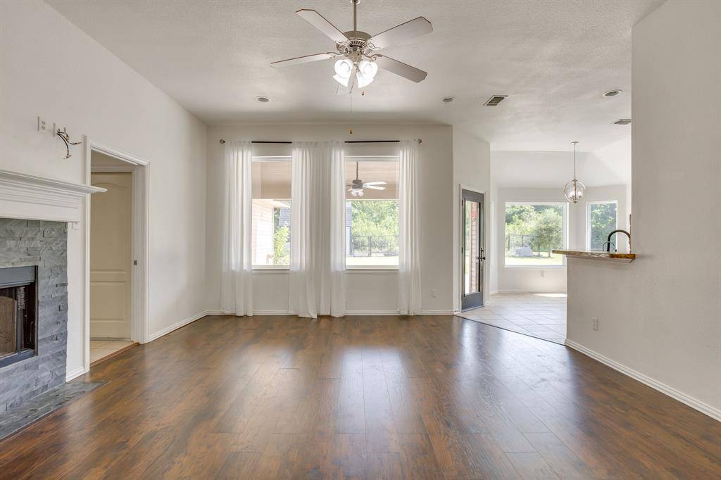 116 Cinnamon Court, Weatherford, TX 76088