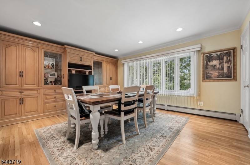 128 Marne Rd, Hopatcong Boro, NJ 07843
