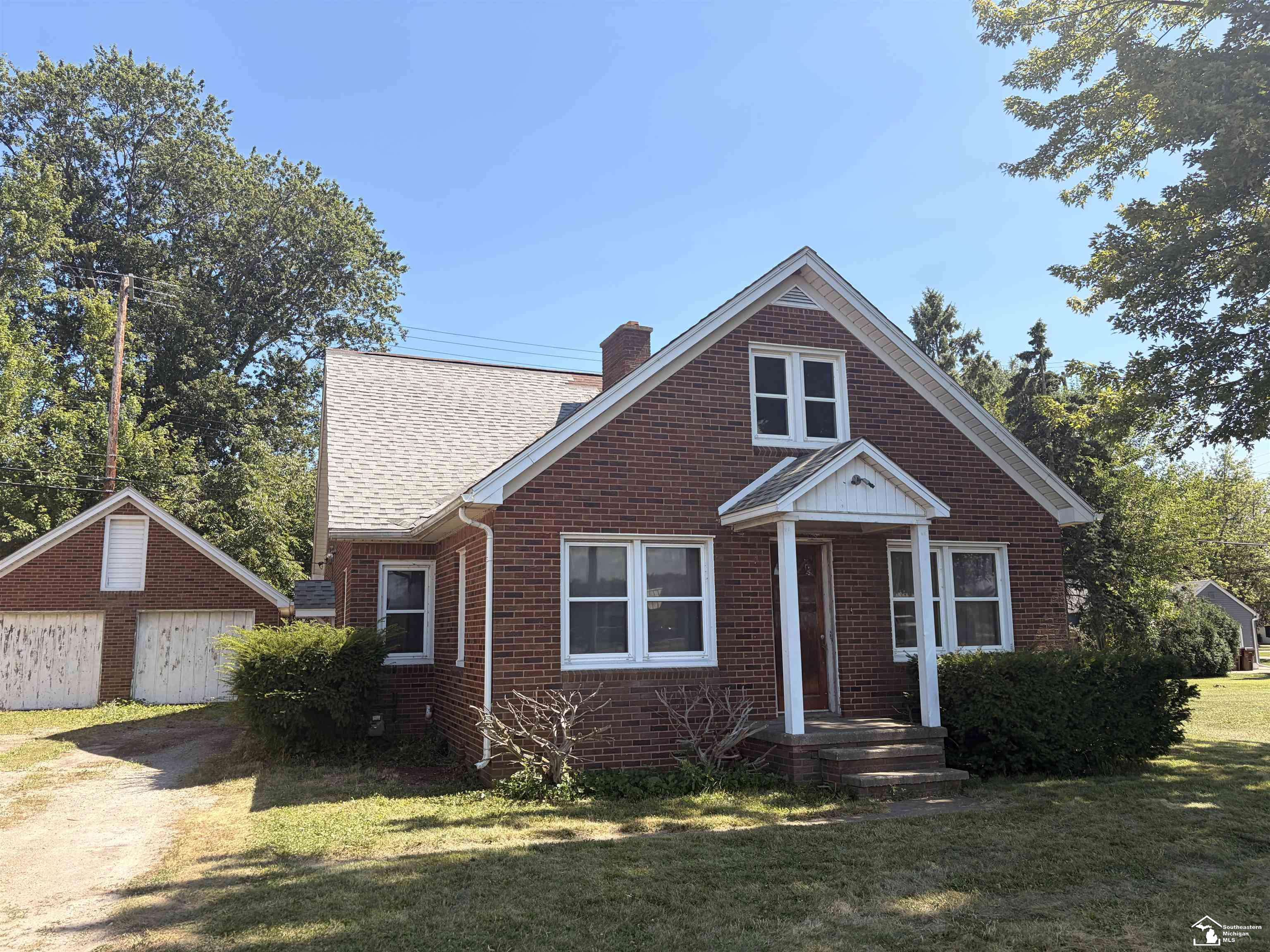 3758 N Dixie HWY, Frenchtown Twp, MI 48162