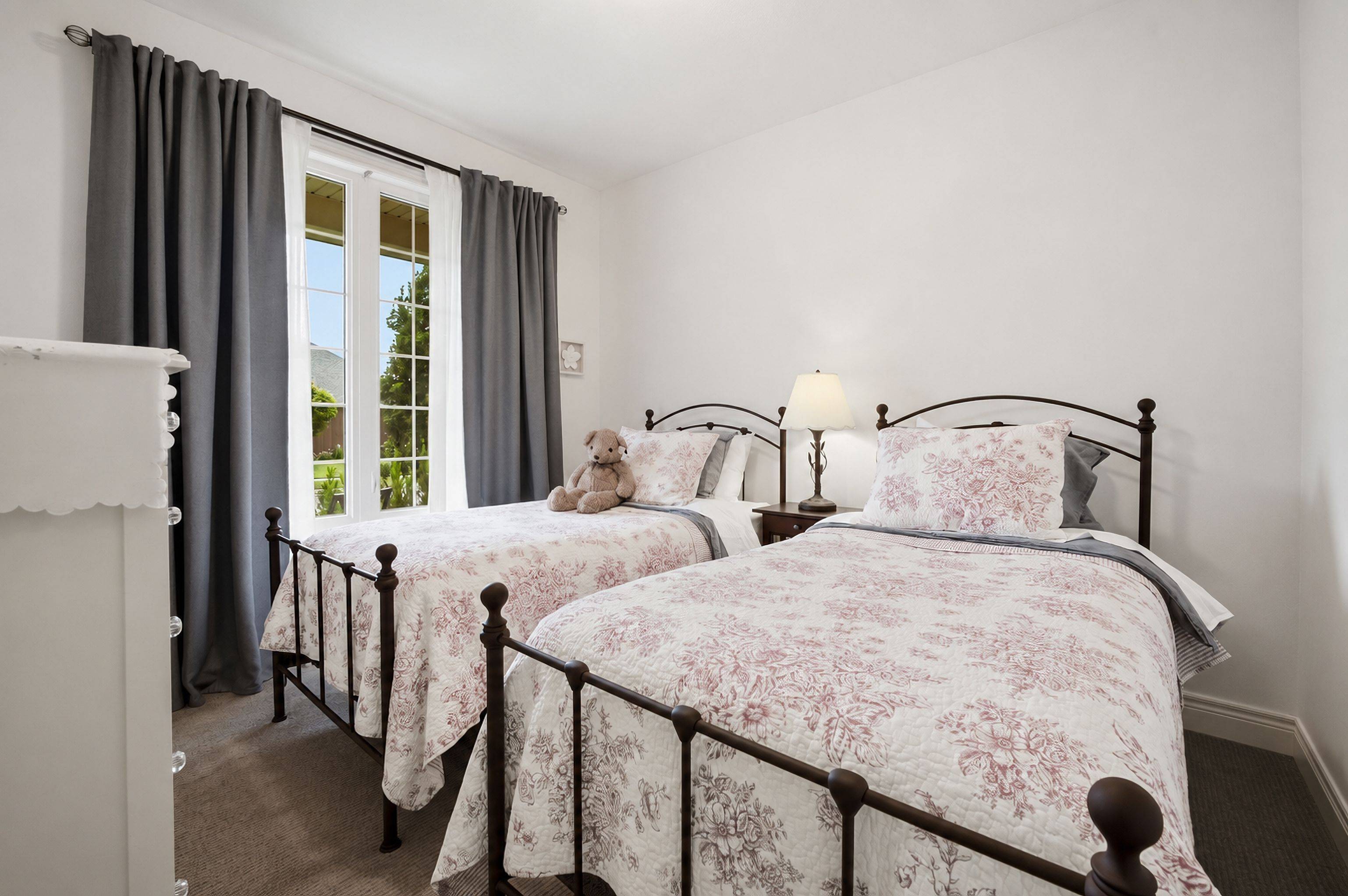 33 Pierpoint DR, Niagara-on-the-lake, ON L0S 1J0