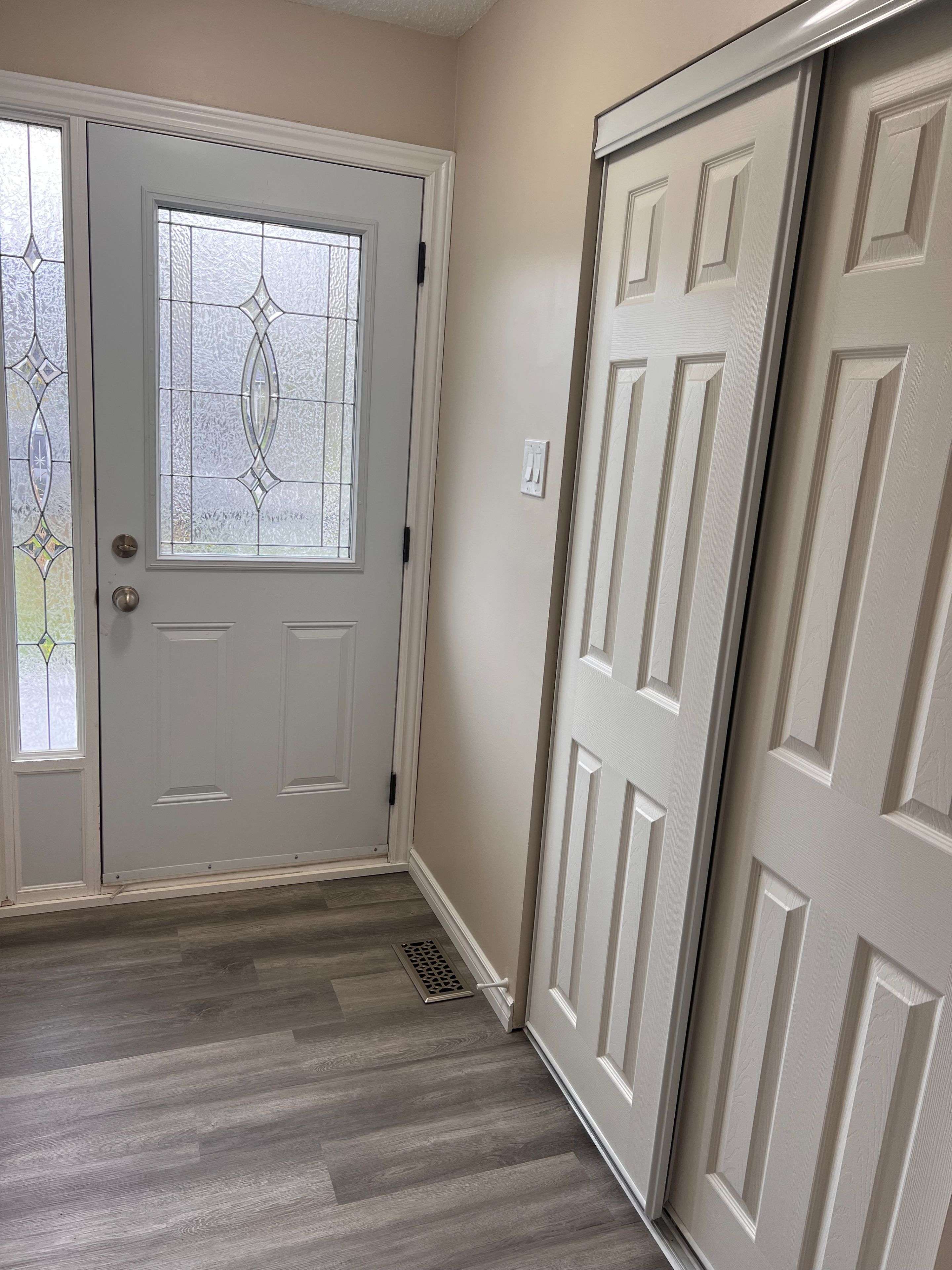17 Canfield RD #1, Crystal Bay - Rocky Point - Bayshore, ON K2H 5S7
