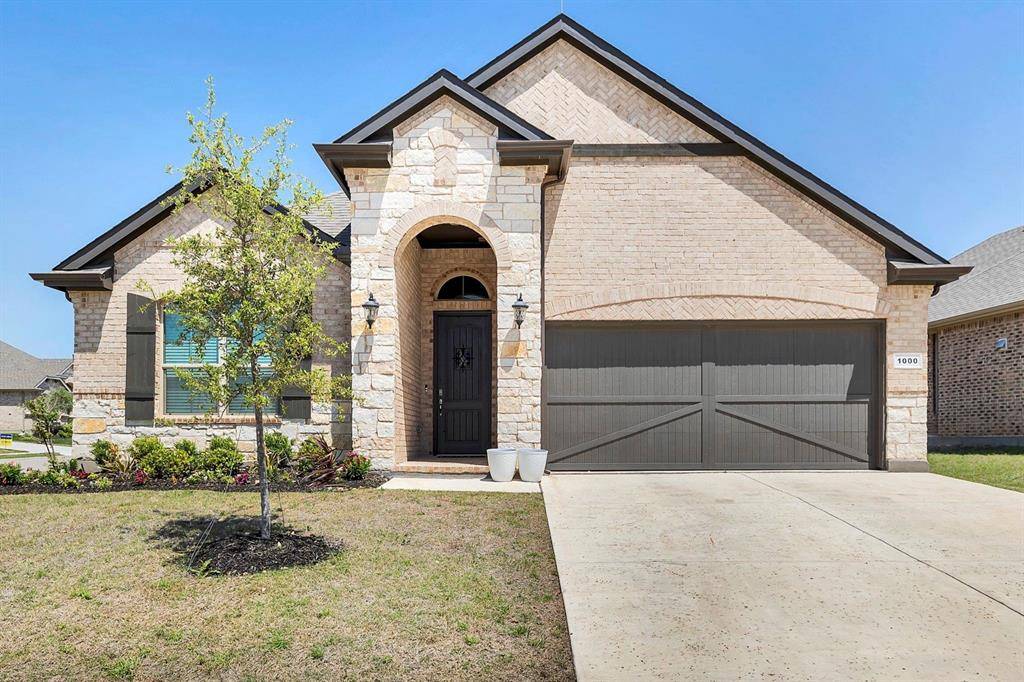 1000 Westwood Lane, Argyle, TX 76226