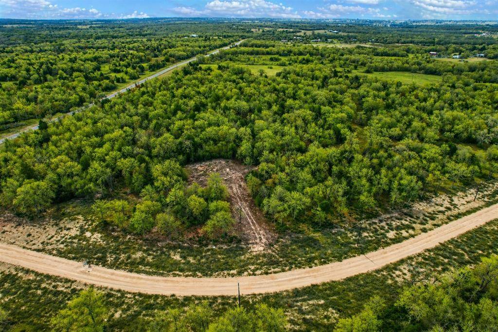 1215 Walleye Creek Trail, Lexington, TX 78947