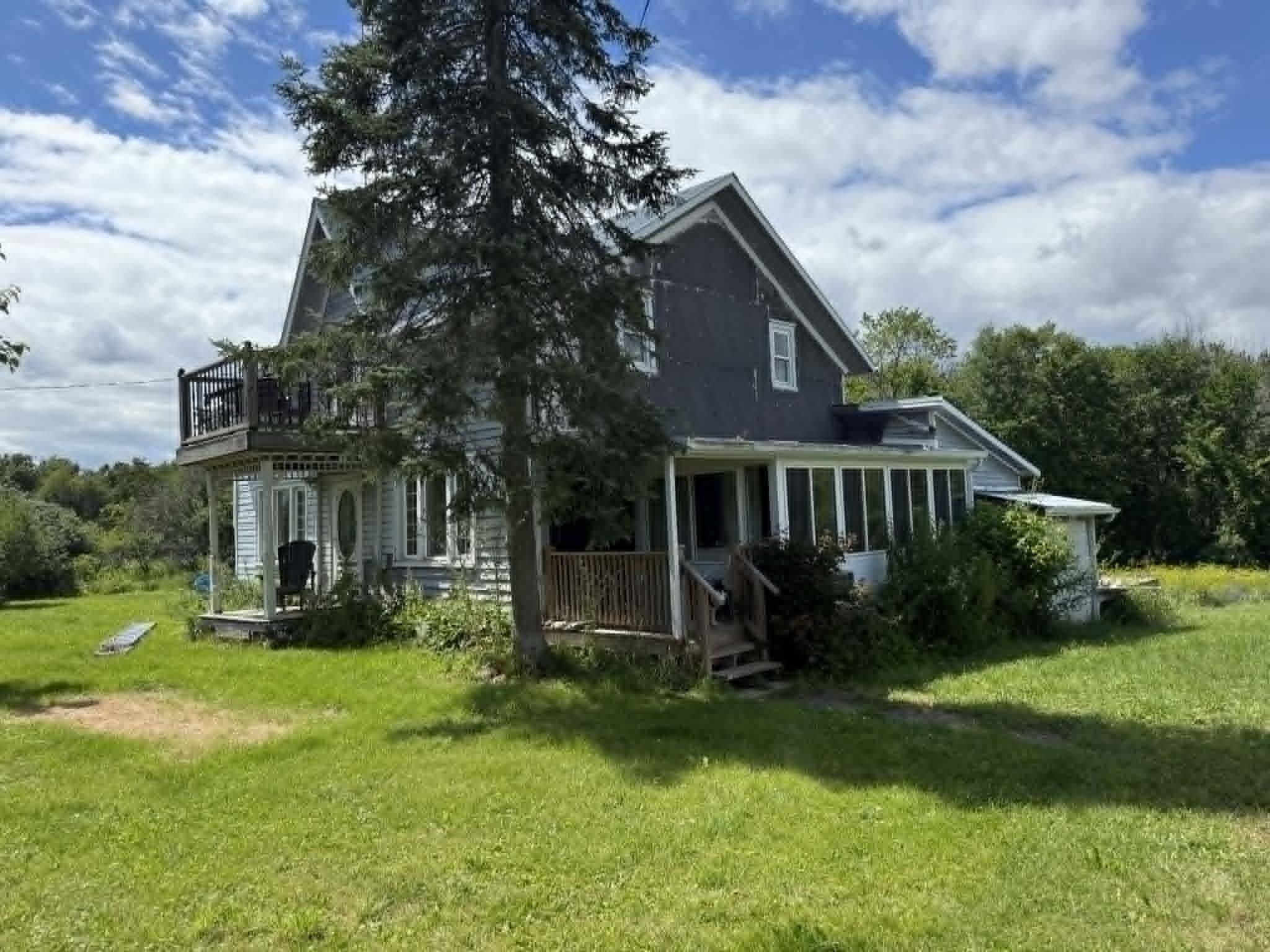605 Moscow RD, Stone Mills, ON K0K 3N0