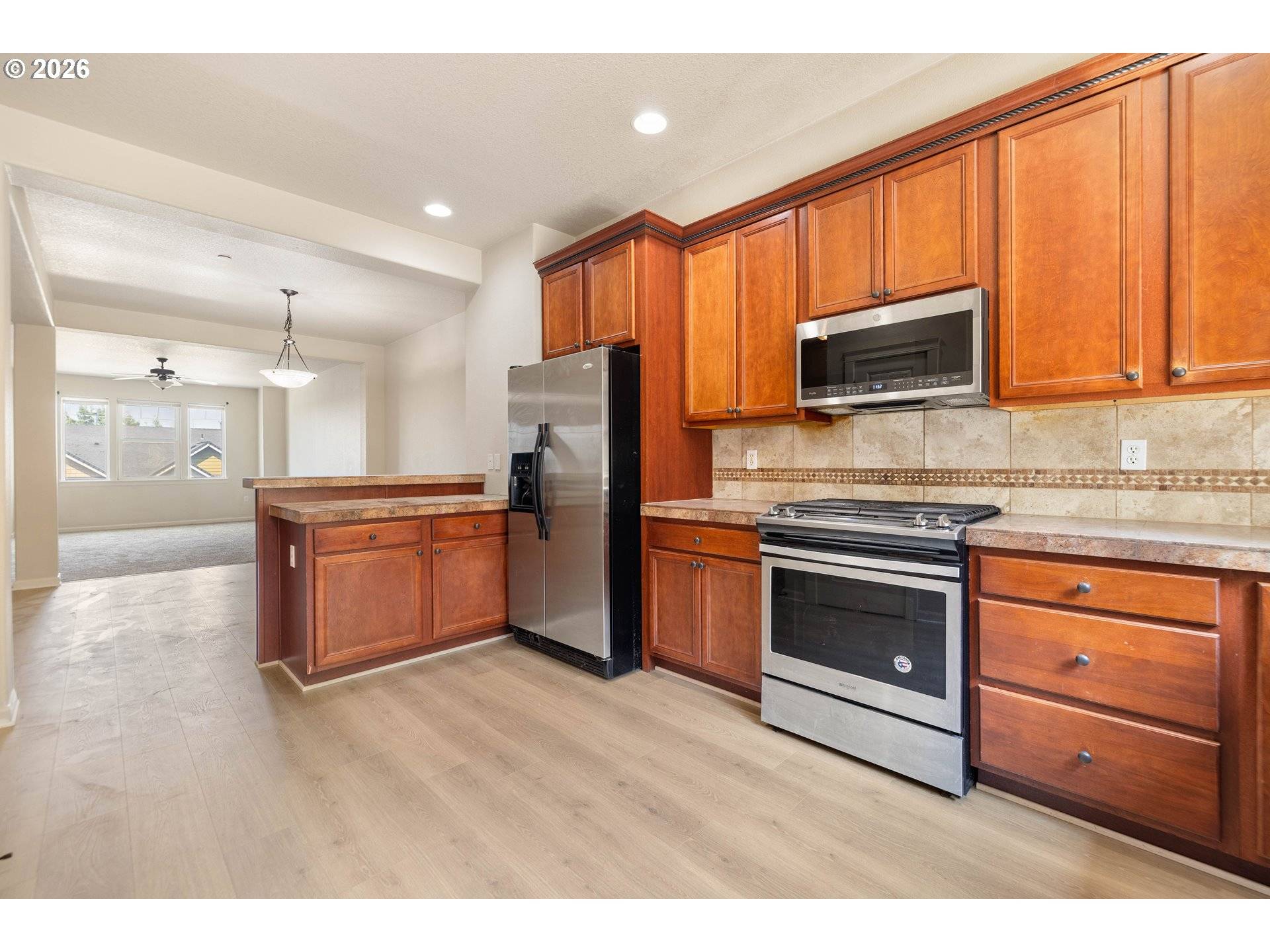 10012 SE OLD TOWN CT, Happy Valley, OR 97086