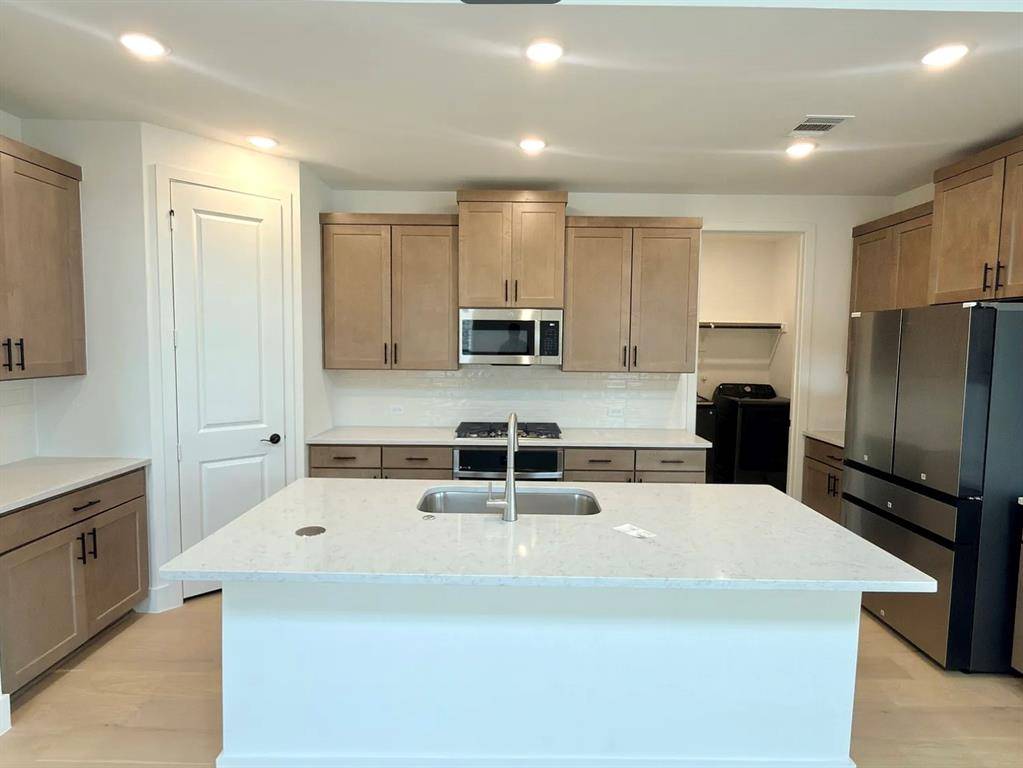 7324 Confetti Lane, Frisco, TX 75033