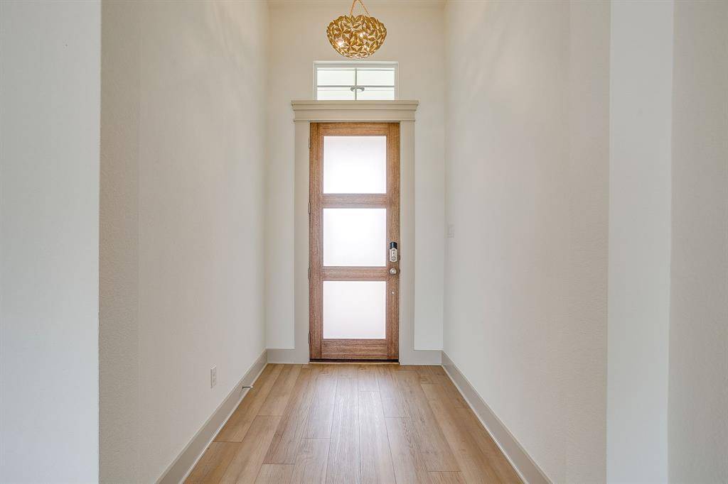 137 Aiden Drive, Waxahachie, TX 75165