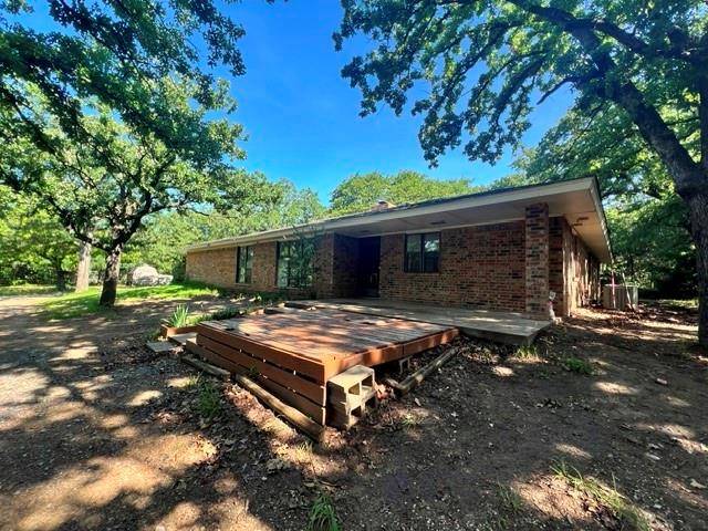 1304 W Wise Street, Bowie, TX 76230
