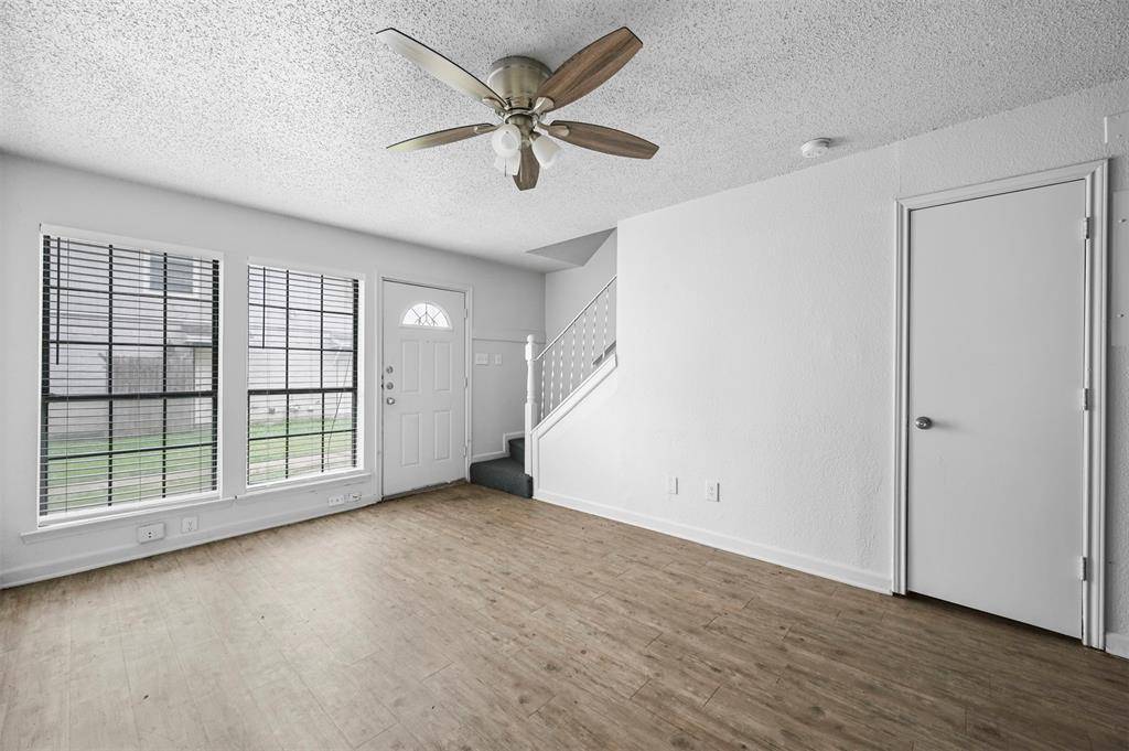 4921 Miller Avenue, Fort Worth, TX 76119