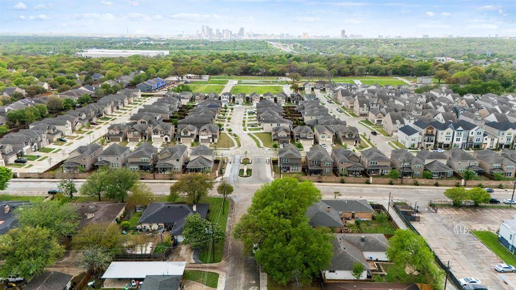 7521 Laburnam Road, Dallas, TX 75228