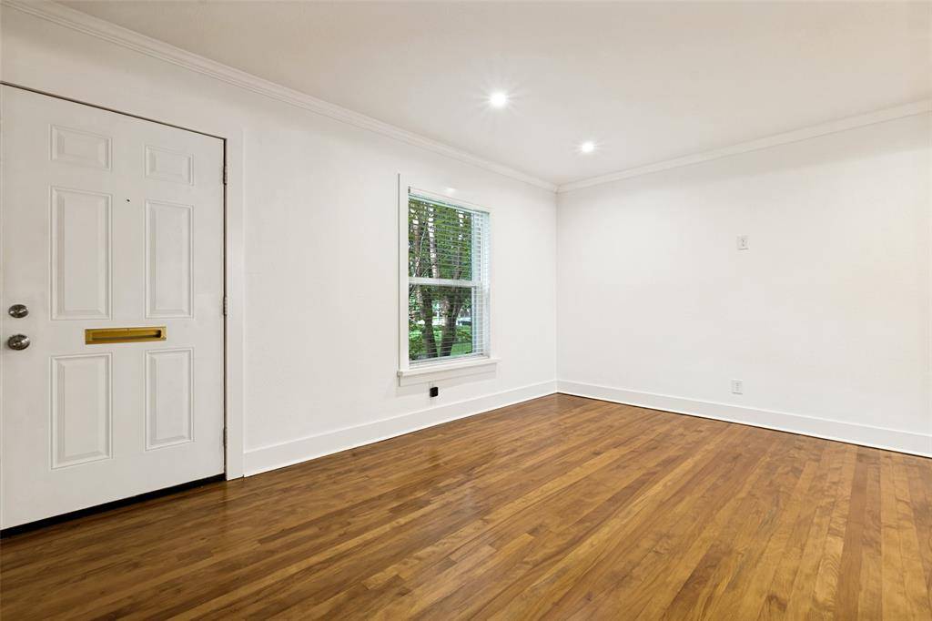 6490 Bordeaux Avenue, Dallas, TX 75209